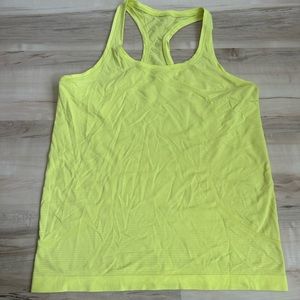 lululemon tank size 10
